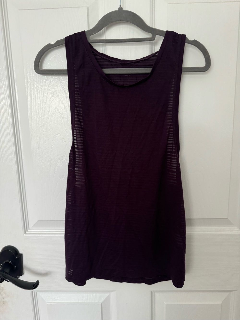 Tangerine women's active tank top in plum S